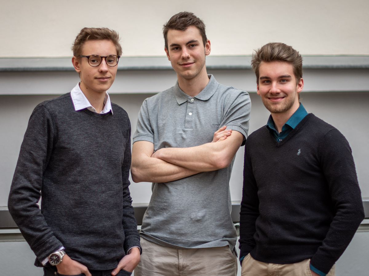 FoodAid: Eat it, don’t waste it!